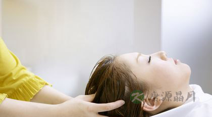 夏季保养头发的12妙招 第一步要防晒