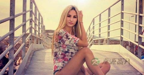 乱摸一通 女人乳房检查常见误区 乱摸一通 女人乳房检查常见误区