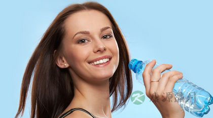 养生警惕：饭后这些行为易短命