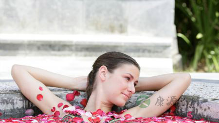 泡温泉别惹上阴道炎 泡温泉别惹上阴道炎