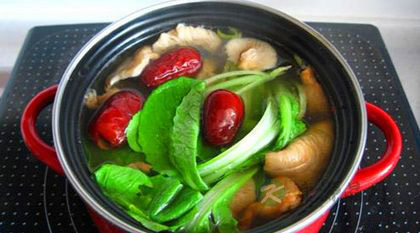 六款夏季美容养颜汤喝出“水美人”