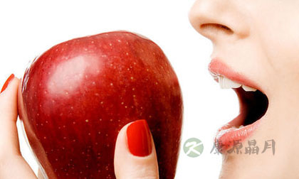 女性坚持每天吃苹果的好处