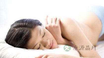 睡觉打呼噜会毁容致死 女人打呼噜怎么办