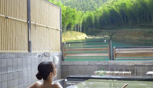 泡温泉别惹上阴道炎