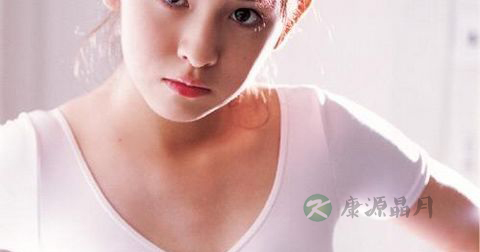 女人乳房松软下垂怎么办