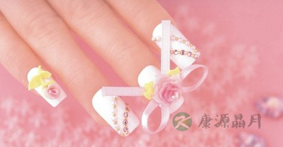 美甲背后隐藏皮肤感染风险