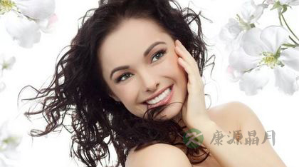 女人学会17招轻松击退黑眼圈