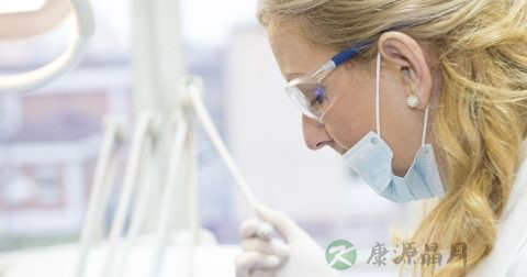 产后六天感觉阴道瘙痒怎么回事