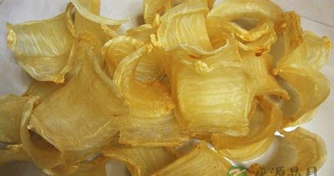 孕早期出血可以吃花胶吗 孕早期出血可以吃花胶吗