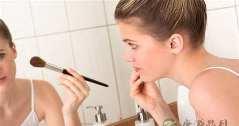 怀孕的时候脸上为什么长痘