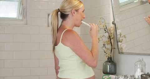 孕妇刷牙牙龈出血是怎么回事