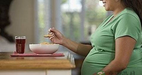 孕早期哪些不能吃 孕早期哪些不能吃