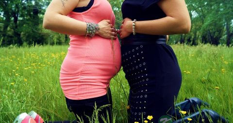 孕妇脚心发热是怎么回事