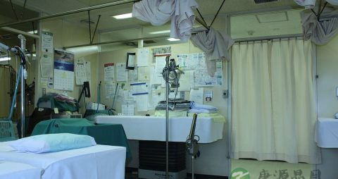 孕早期做抽血化验能喝水吗 孕早期做抽血化验能喝水吗