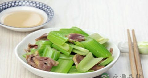 孕早期芹菜能吃吗