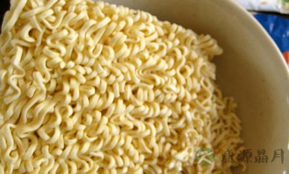 拒绝方便面 孕妇吃方便面的危害多