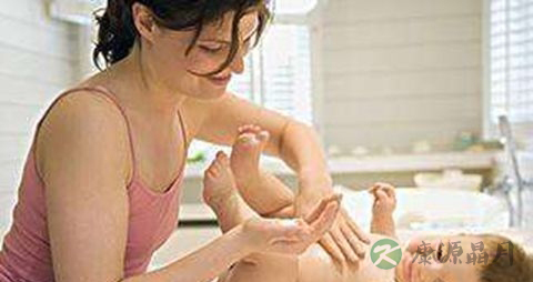 新生婴儿该怎么带