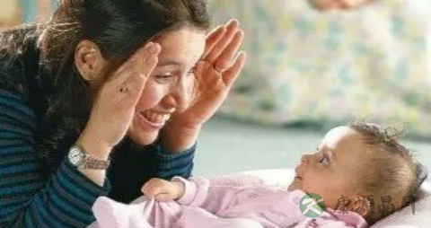 婴儿多长时间能看见东西