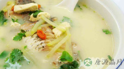 鲫鱼豆腐汤的家常做法