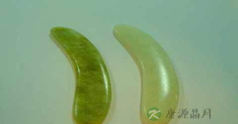 怎么用玉石按摩脸