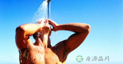 如何快速成为肌肉男