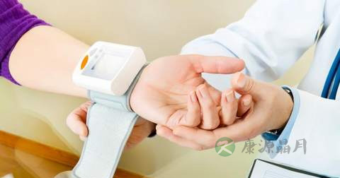 中风半身不遂要吃什么