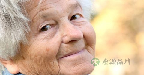 黄斑裂孔的症状