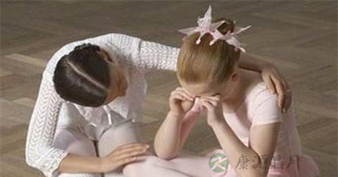 如何预防先天性散光
