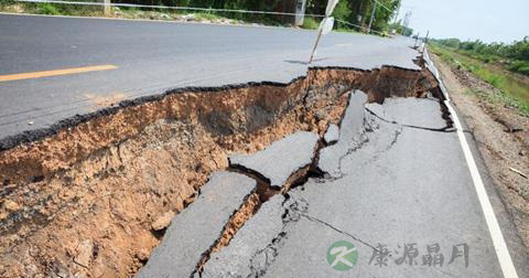 遇上地震车主该怎样自救避险
