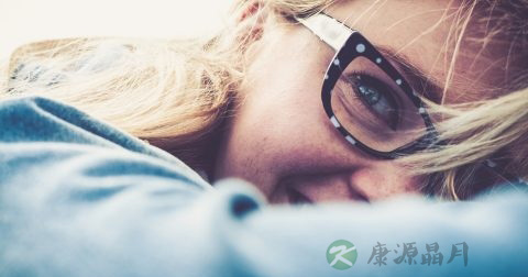 如何配眼镜