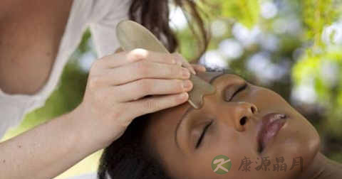 刮痧板如何瘦脸