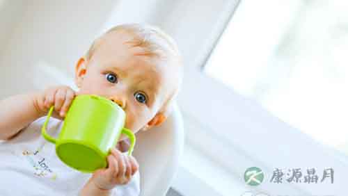 宝宝拉肚子脱水症状有哪些 宝宝拉肚子脱水症状有哪些