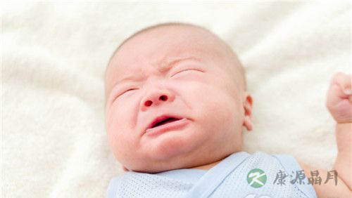 按摩治疗新生儿泪囊炎