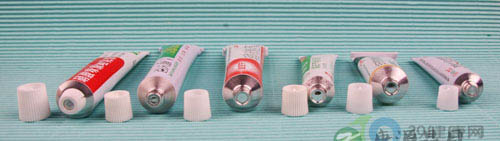 8种抗真菌药膏横向对比报告