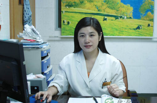 广州红十字会张云松主任：腋臭非疾病 但影响人际交往