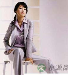 制服诱惑为何让男人把持不住
