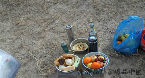 大年初三上坟好吗