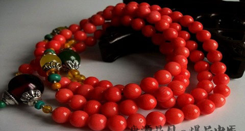 属鸡本命年佩戴什么好