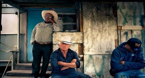 为什么穷人不能走亲戚