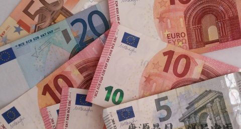 大年初四迎财神的禁忌 大年初四迎财神的禁忌