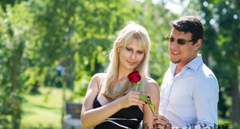 属鸡的人命好吗