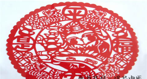 剪窗花的故事 剪窗花的故事