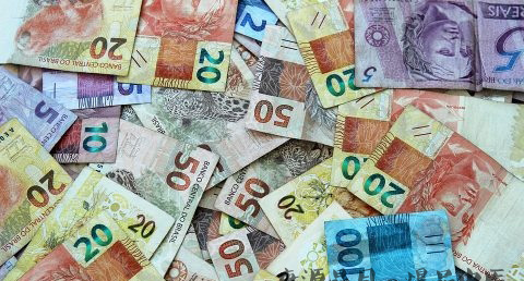 迎财神摆放的方法