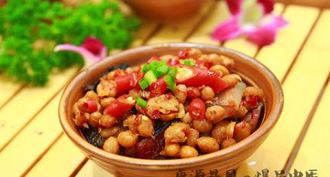 腊八豆蒸腊肉怎么做