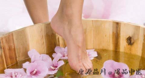 三伏天泡脚的注意事项