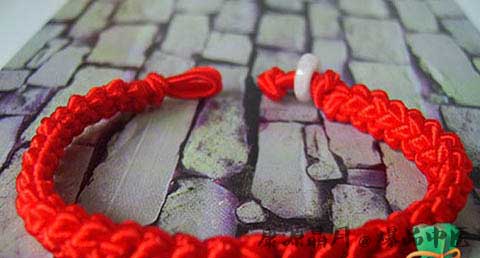 本命年红绳可以提前戴吗