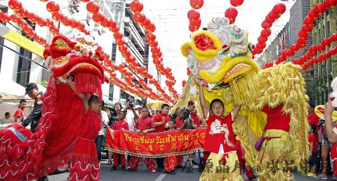 舞龙舞狮的由来.