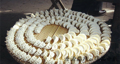 除夕吃饺子是纪念谁