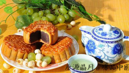 中秋节吃月饼配什么