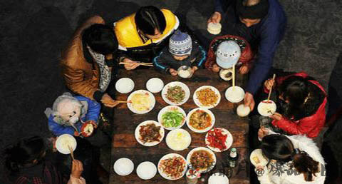 大年初三能扔东西吗